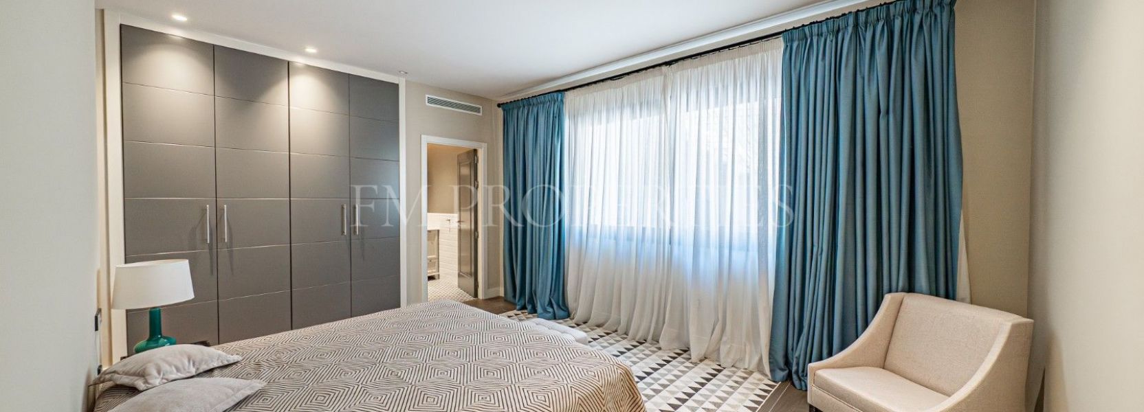 Villa  en Los Flamingos Golf, Benahavis