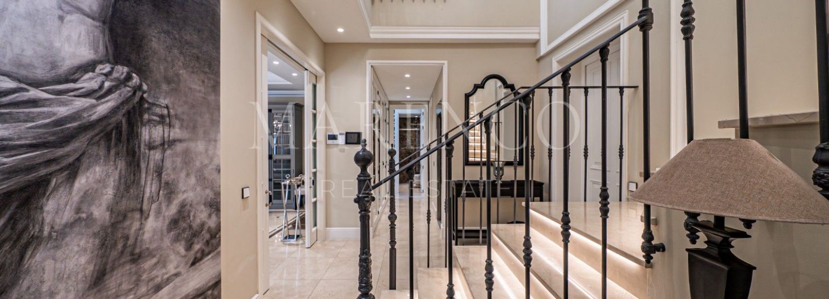 Villa  in Los Flamingos Golf, Benahavis