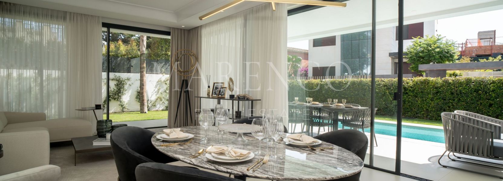 Villa  in Rio Verde, Marbella Golden Mile, Marbella