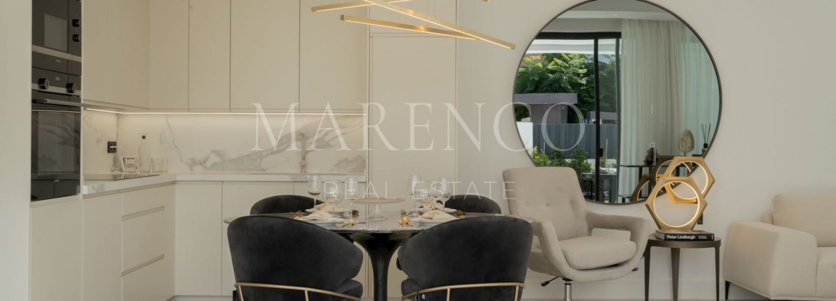 Villa  in Rio Verde, Marbella Golden Mile, Marbella