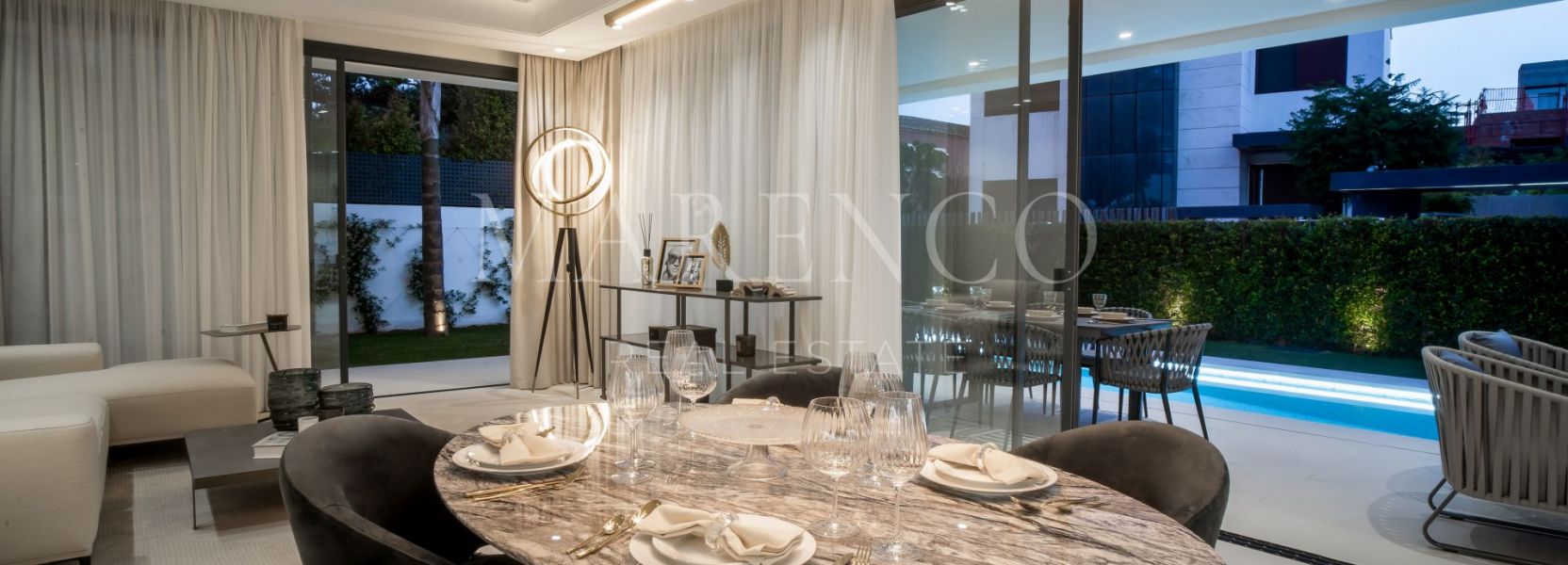 Villa  in Rio Verde, Marbella Golden Mile, Marbella