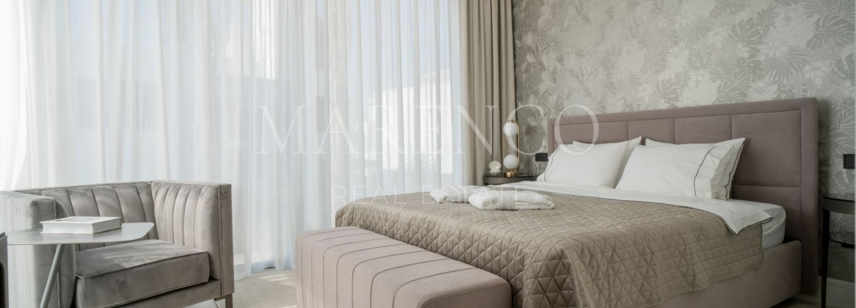 Villa  in Rio Verde, Marbella Golden Mile, Marbella