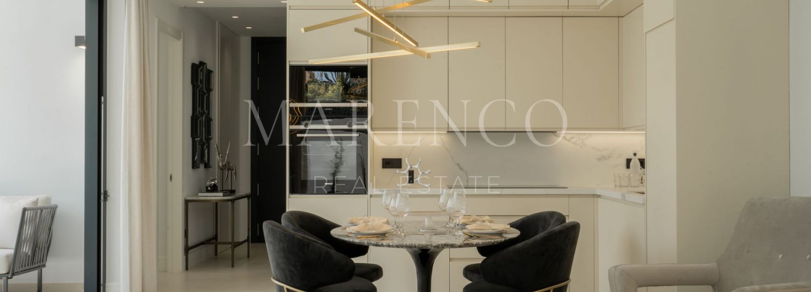 Villa  in Rio Verde, Marbella Golden Mile, Marbella