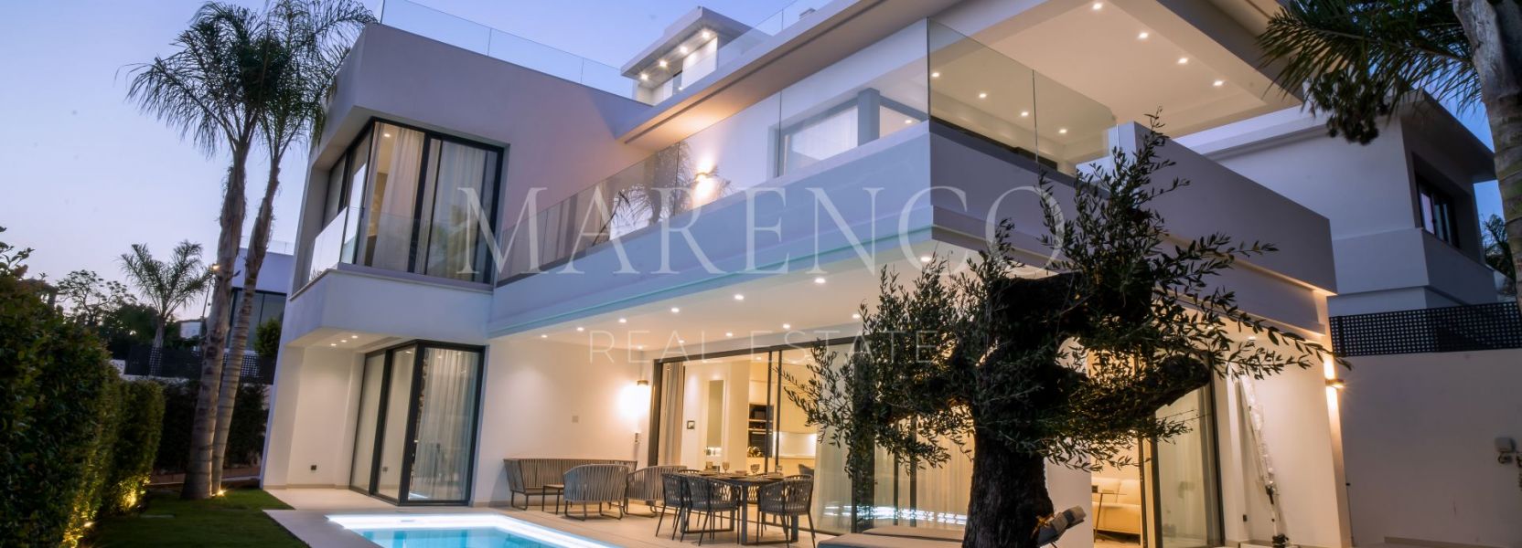 Villa  in Rio Verde, Marbella Golden Mile, Marbella