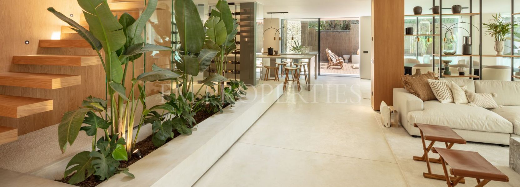 Villa  in Nueva Andalucia, Marbella