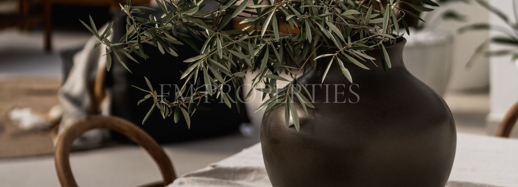 Duplex Penthouse  in La Quinta, Benahavis