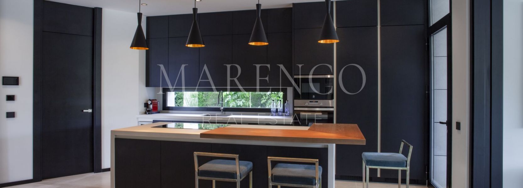 Villa  in Parcelas del Golf, Nueva Andalucia, Marbella