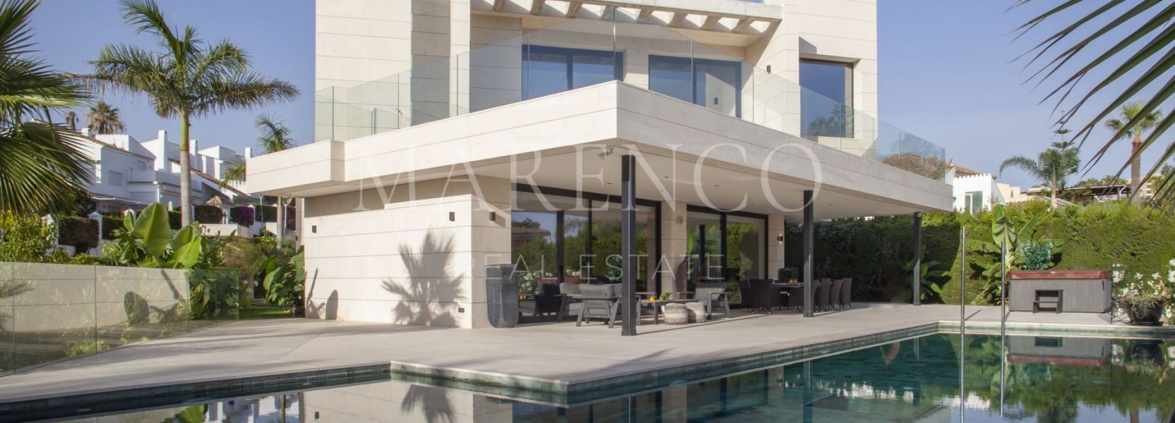 Villa  in Parcelas del Golf, Nueva Andalucia, Marbella