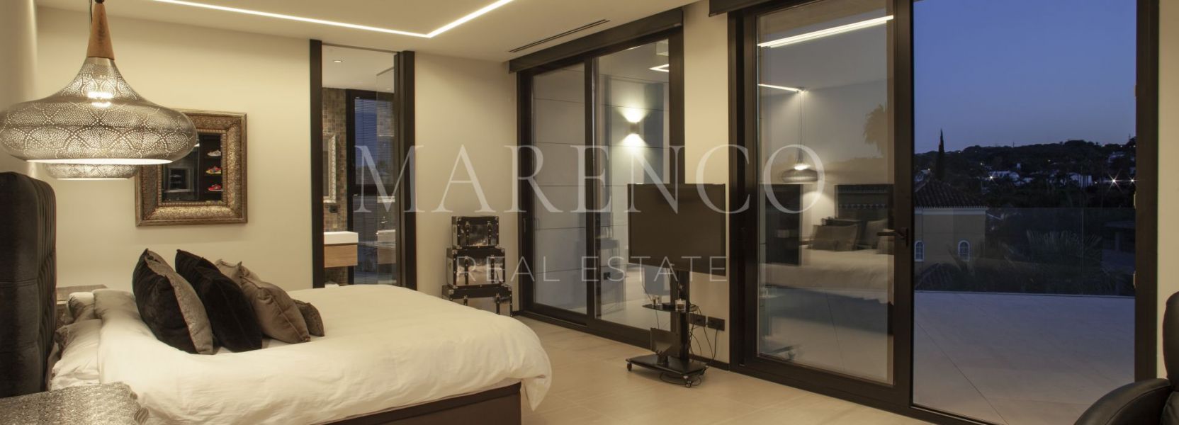 Villa  in Parcelas del Golf, Nueva Andalucia, Marbella