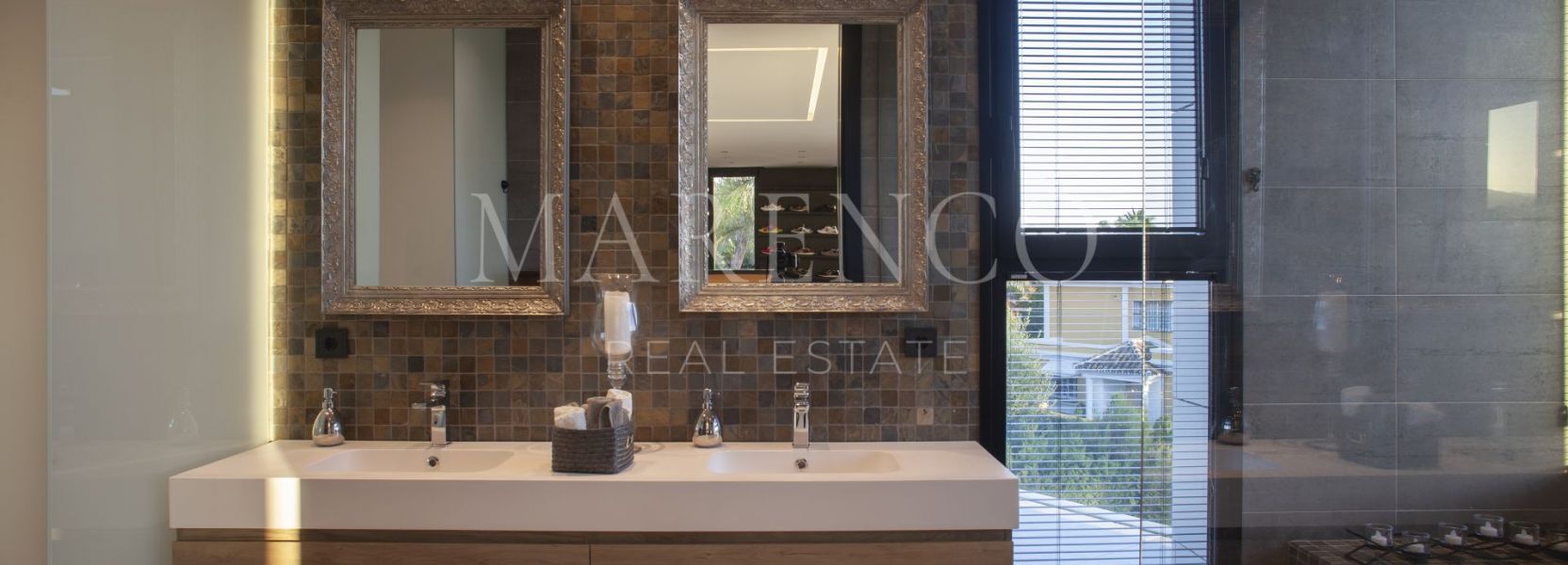 Villa  in Parcelas del Golf, Nueva Andalucia, Marbella