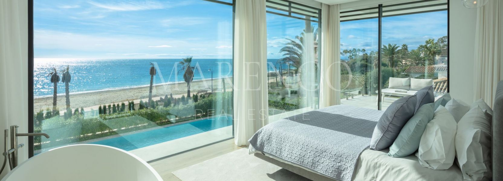 Villa  en El Saladillo, Estepona Este, Estepona