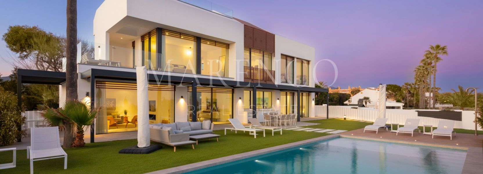 Villa  en El Saladillo, Estepona Este, Estepona