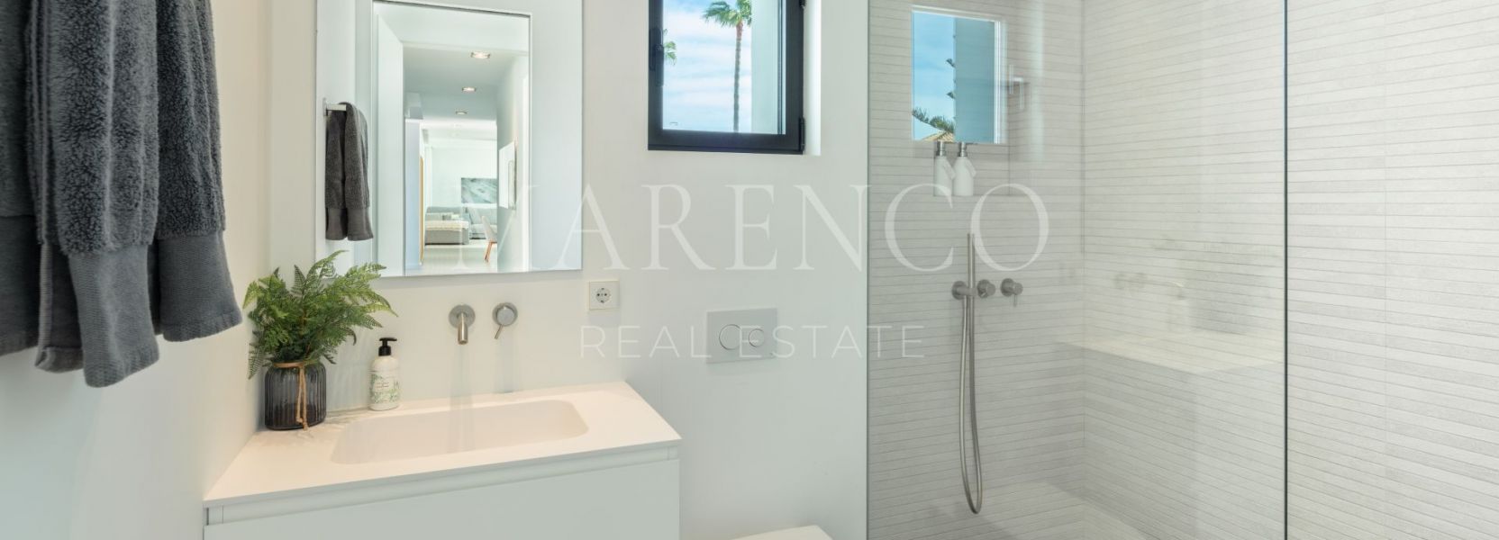 Villa  en El Saladillo, Estepona Este, Estepona