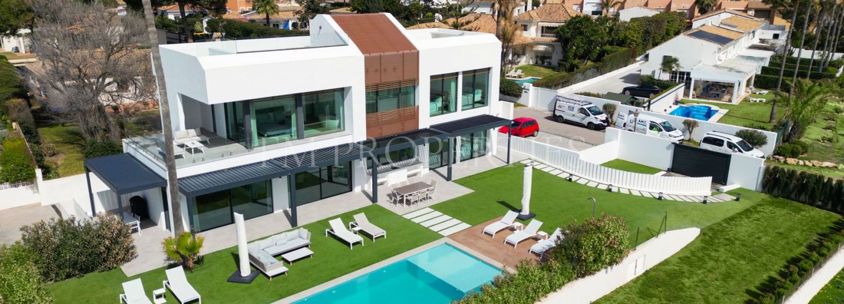 Villa  in El Saladillo, Estepona East, Estepona