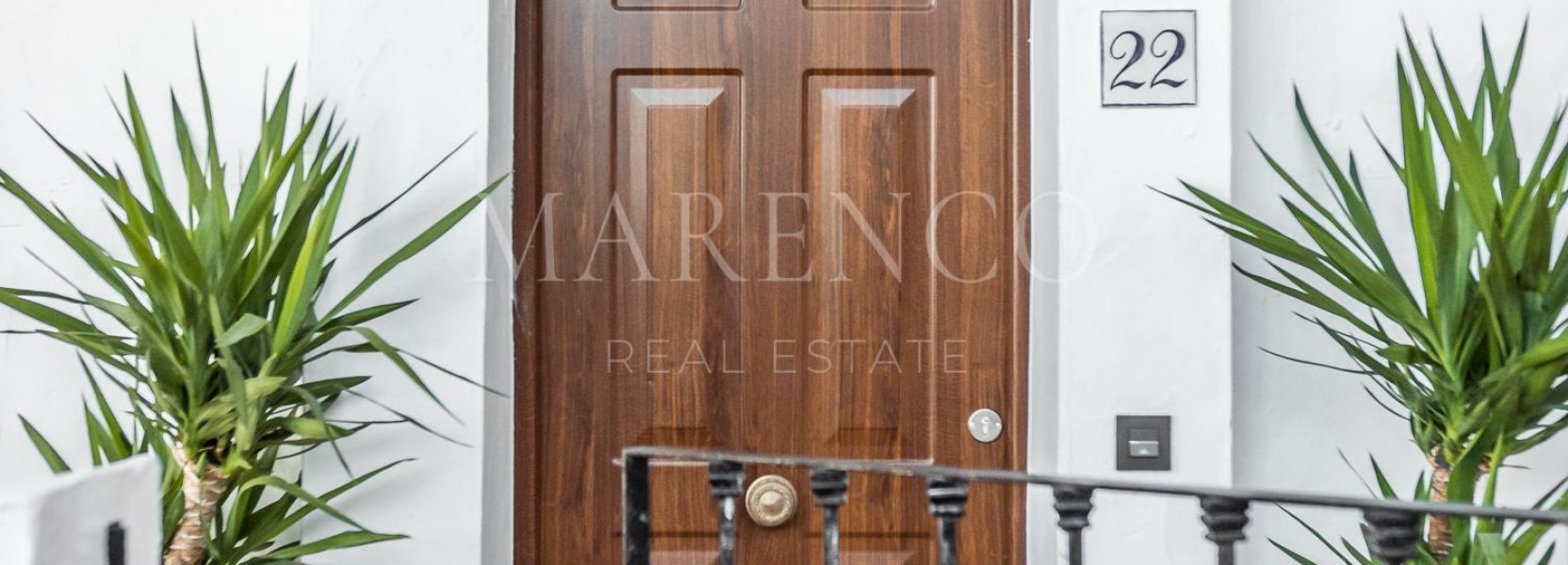 Duplex  à Las Colinas de Marbella, Benahavis