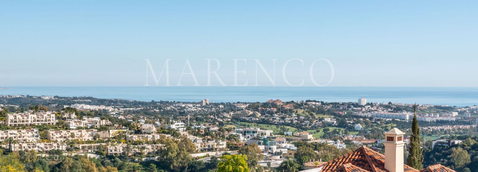 Duplex  à Las Colinas de Marbella, Benahavis