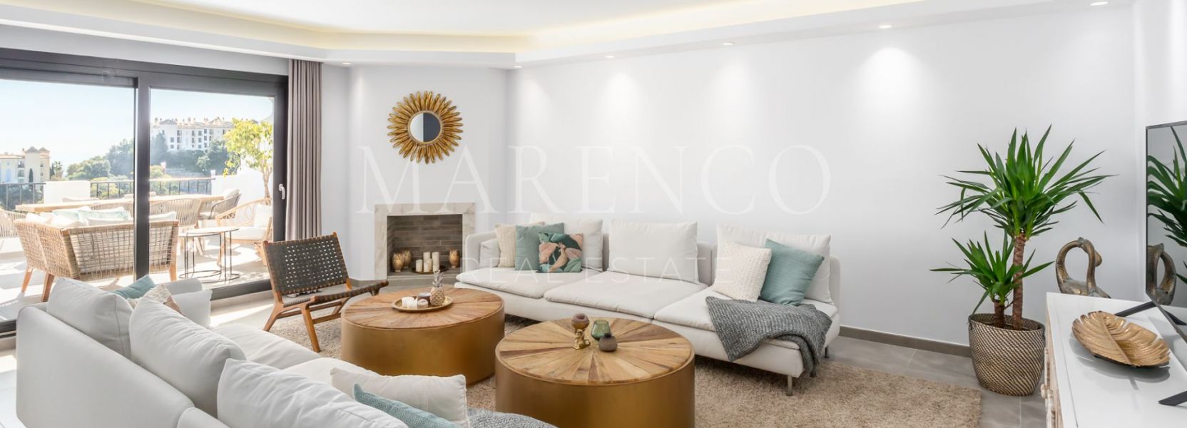 Duplex  à Las Colinas de Marbella, Benahavis