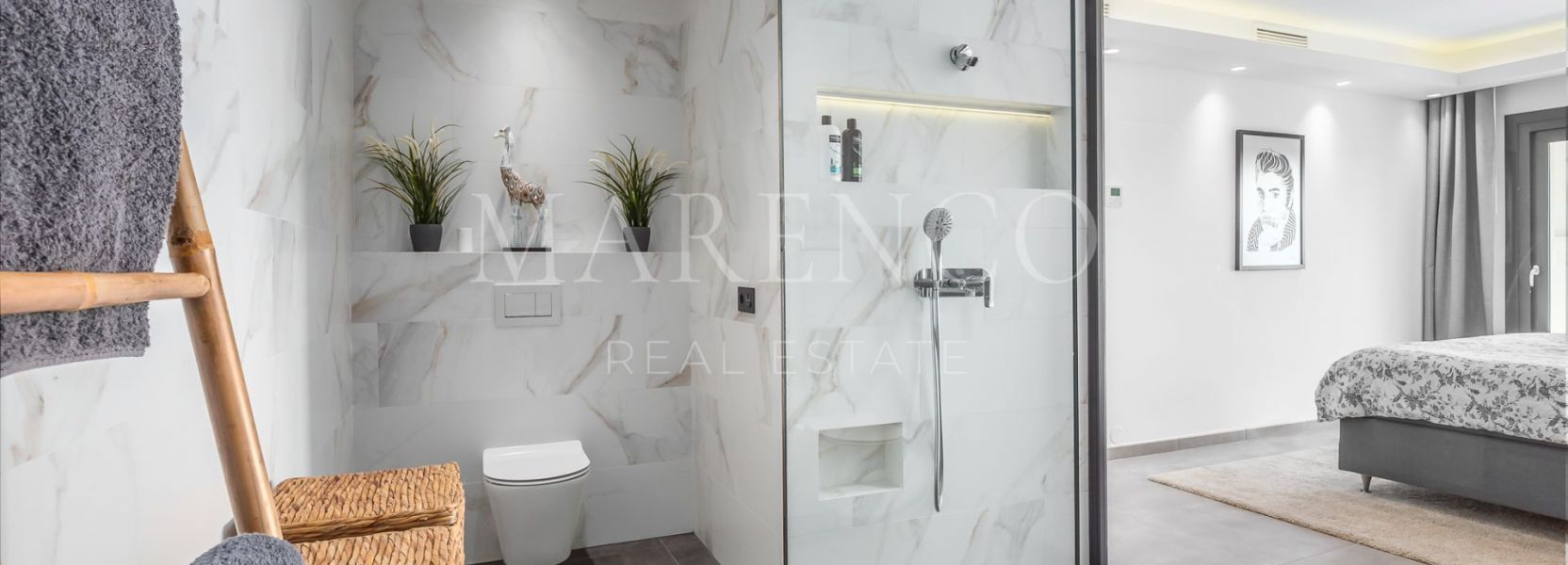 Duplex  à Las Colinas de Marbella, Benahavis