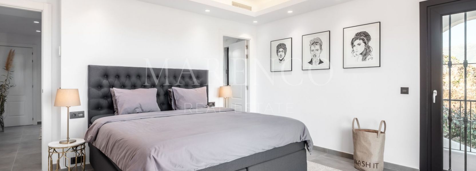 Duplex  à Las Colinas de Marbella, Benahavis