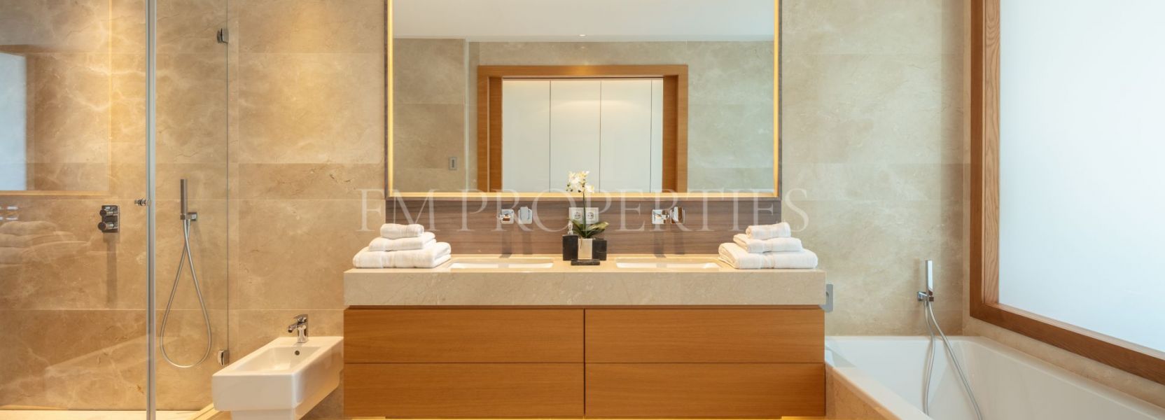 Zweistöckiges Penthouse  in Sierra Blanca, Marbella Goldene Meile, Marbella