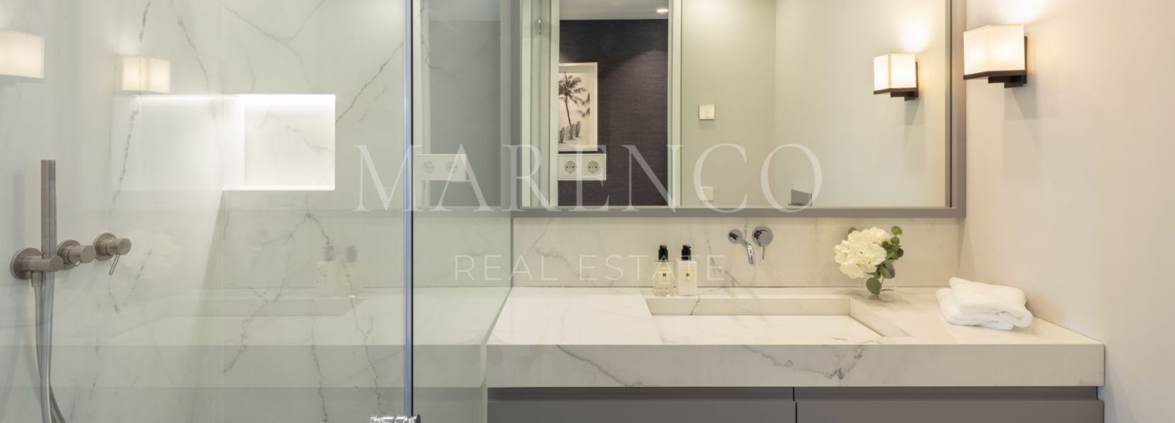 Apartment  in Marina Puente Romano, Marbella Golden Mile, Marbella