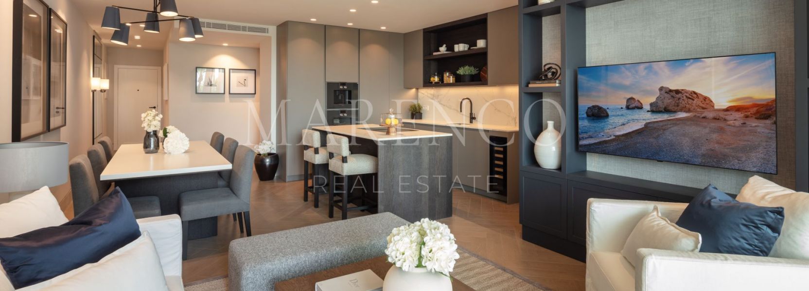 Apartment  in Marina Puente Romano, Marbella Golden Mile, Marbella