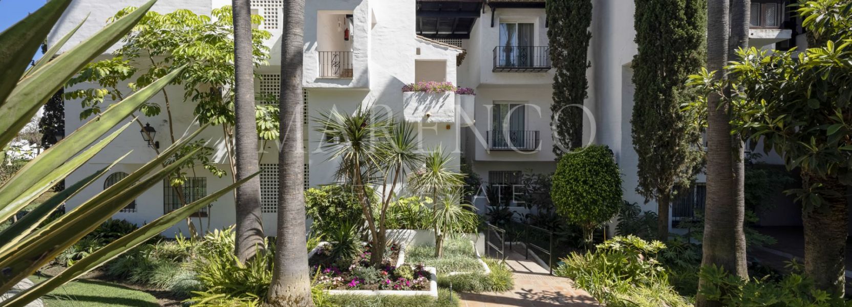 Duplex Penthouse  à Puente Romano, Marbella Golden Mile, Marbella