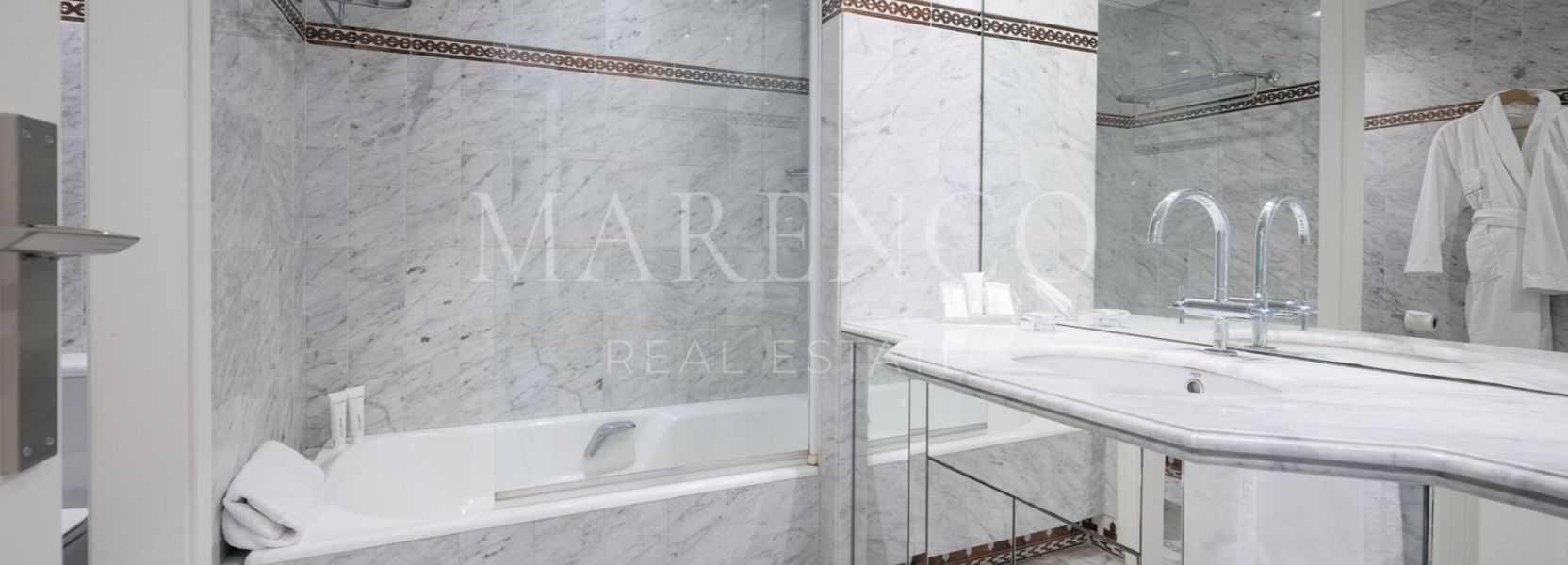 Duplex Penthouse  à Puente Romano, Marbella Golden Mile, Marbella