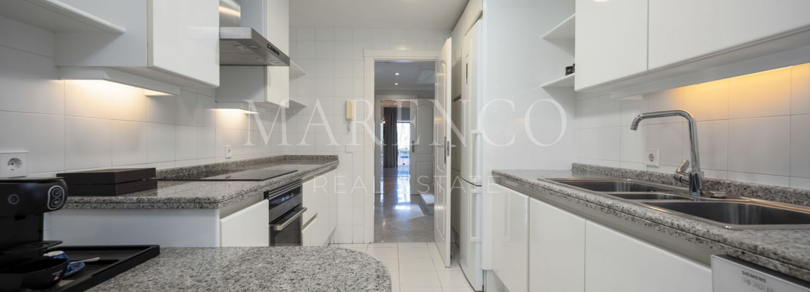 Duplex Penthouse  à Puente Romano, Marbella Golden Mile, Marbella