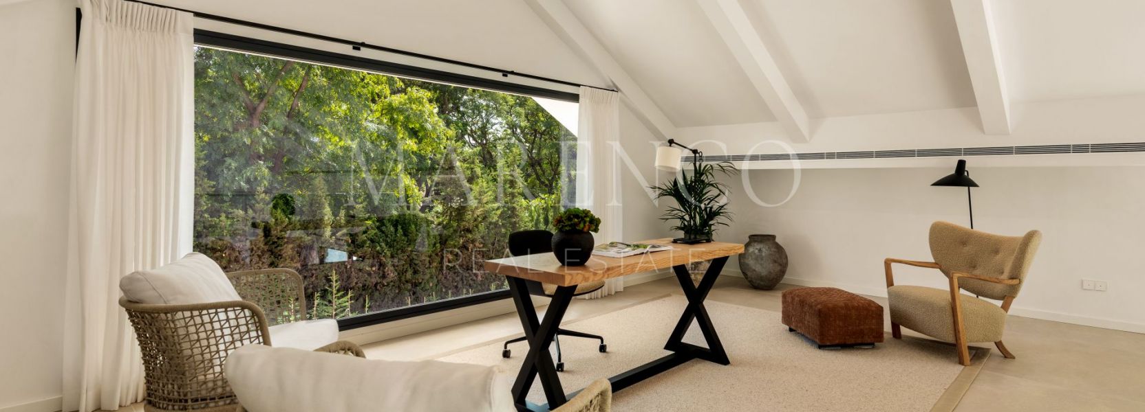 Villa  en El Paraiso, Estepona Este, Estepona