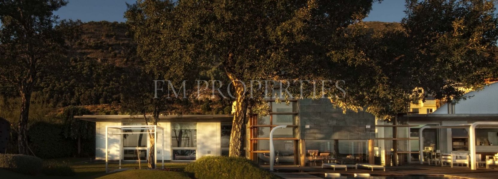 Villa  en Reserva del Higuerón, Benalmadena