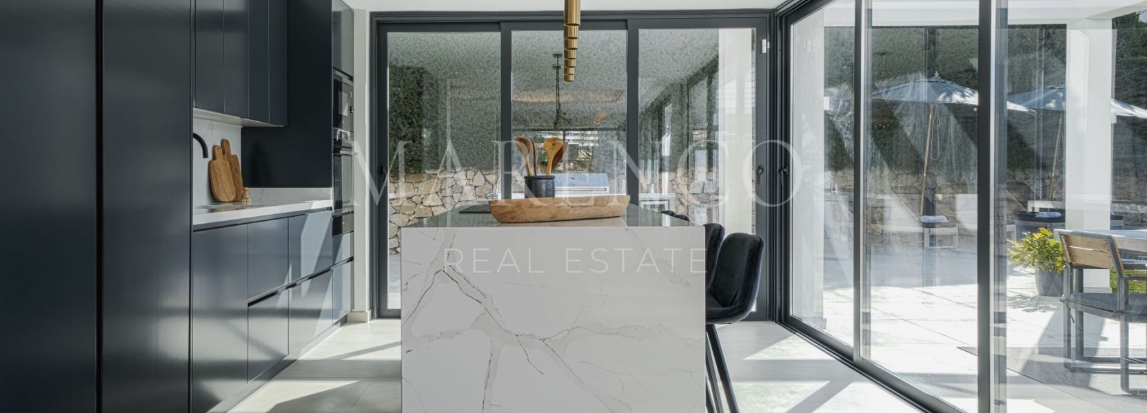 Villa  in Nueva Andalucia, Marbella