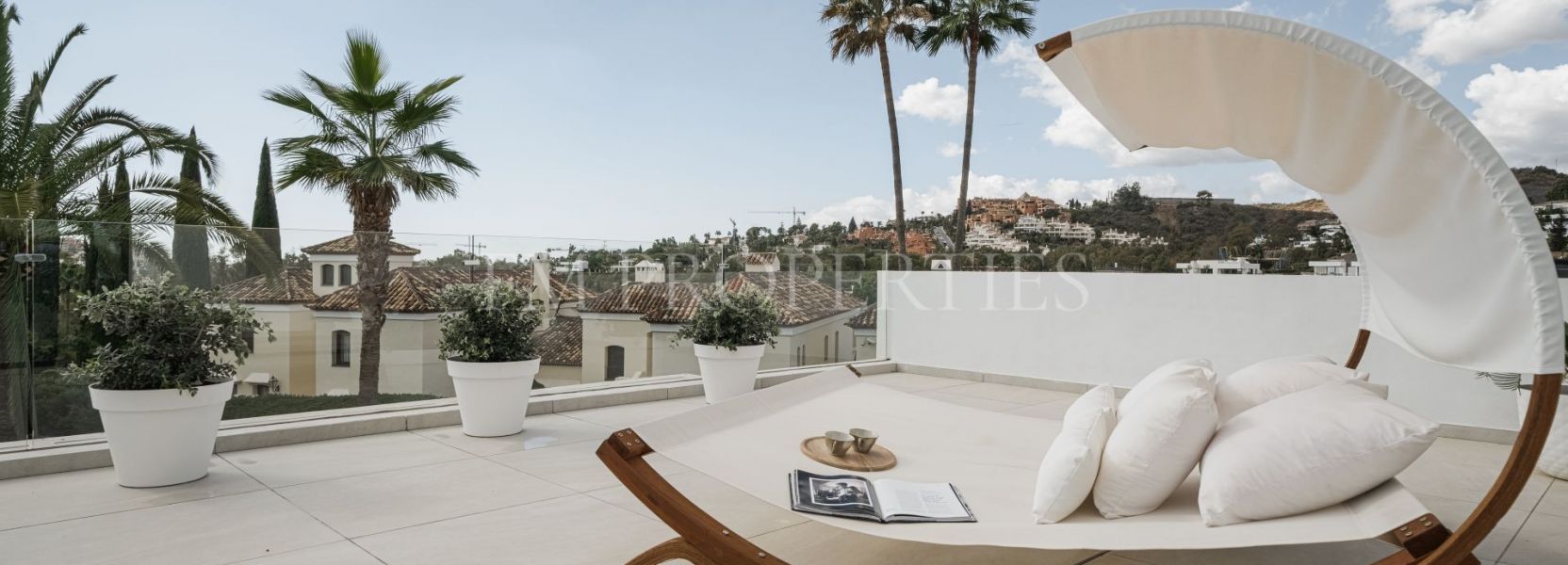 Villa  in Nueva Andalucia, Marbella