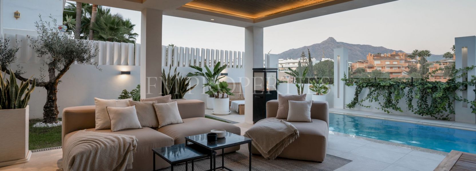 Villa  in Nueva Andalucia, Marbella