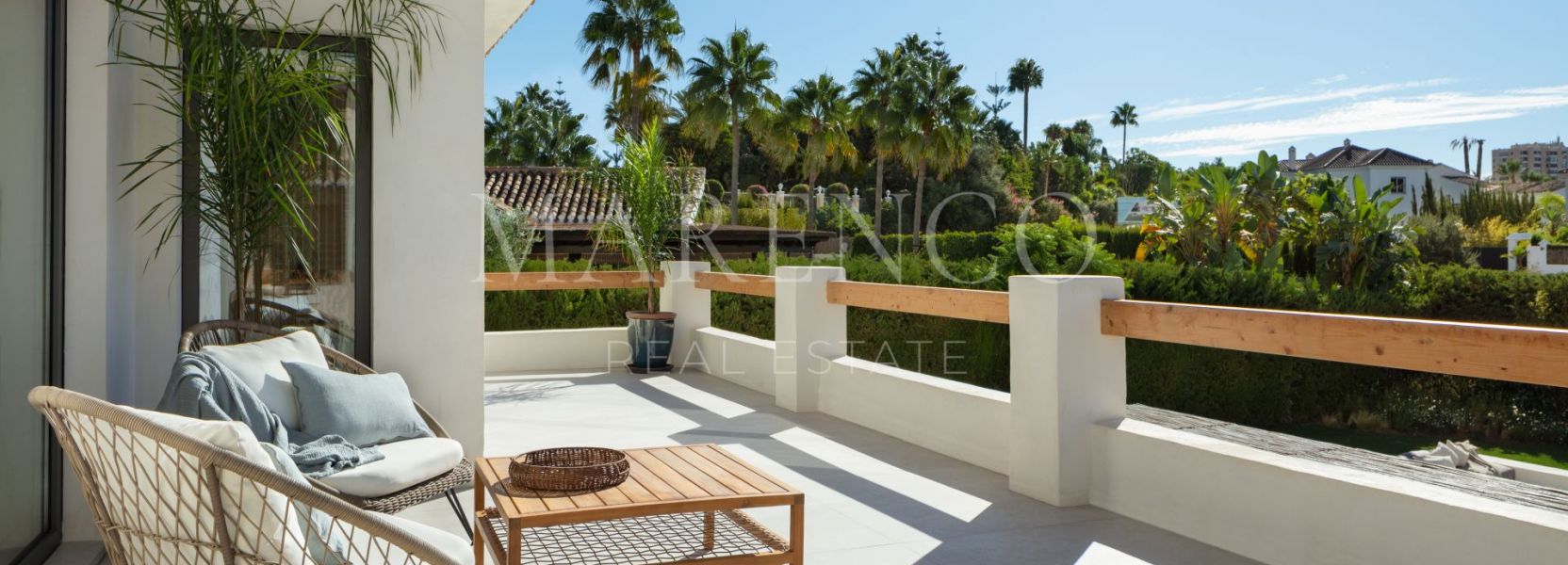 Villa Pareada  en Nueva Andalucia, Marbella