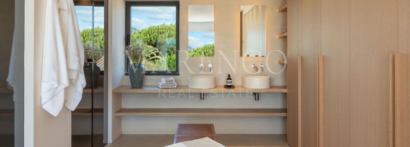 Villa Pareada  en Nueva Andalucia, Marbella