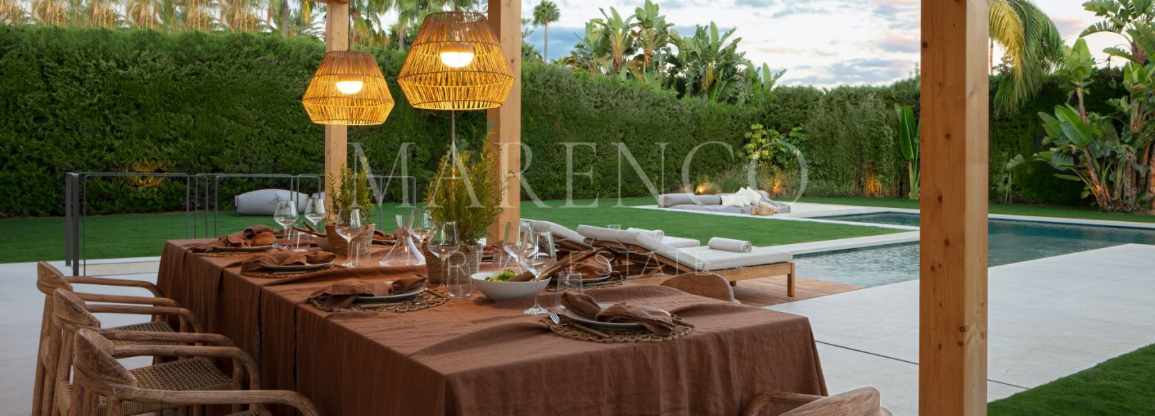 Villa Pareada  en Nueva Andalucia, Marbella