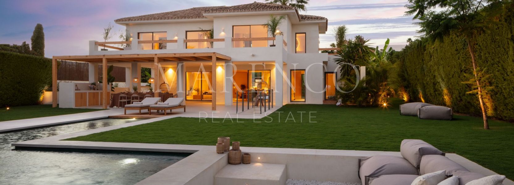 Villa Pareada  en Nueva Andalucia, Marbella