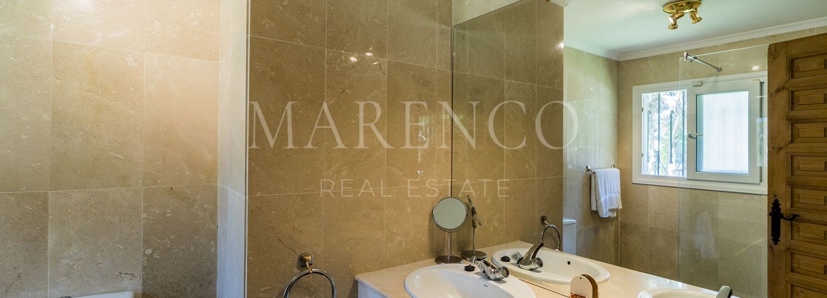 Villa  en Mirador del Paraiso, Benahavis