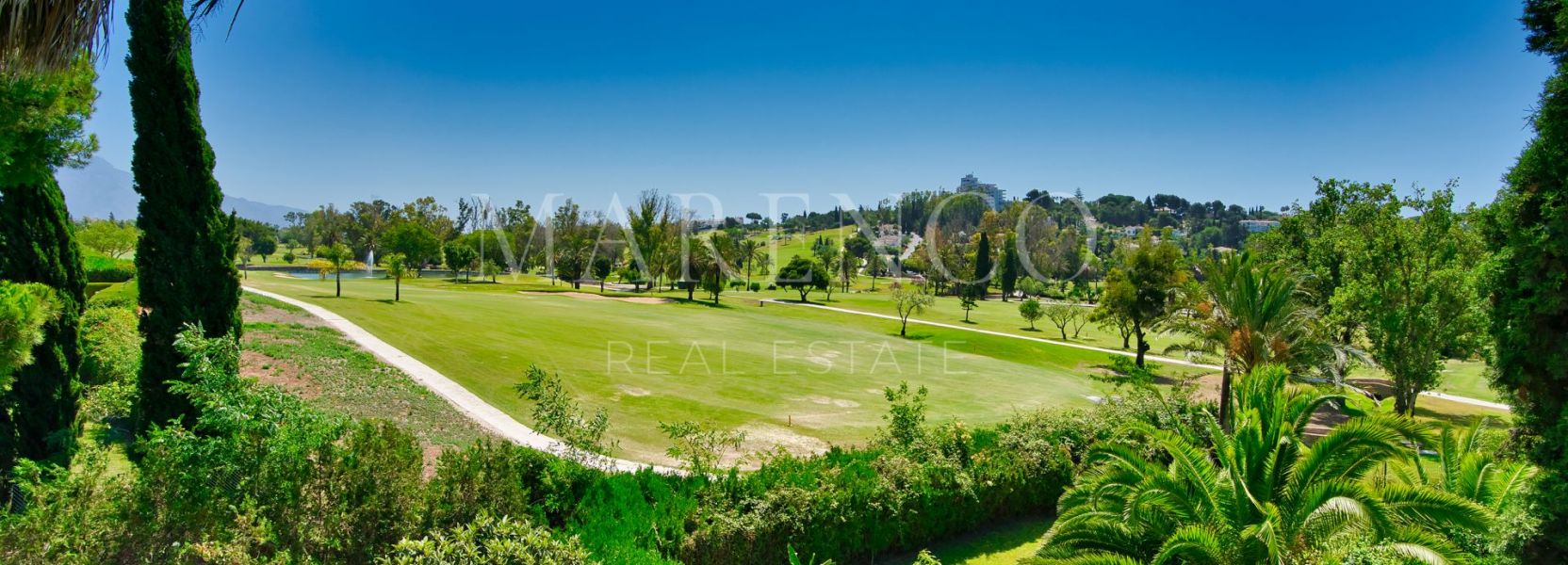 Villa  en Mirador del Paraiso, Benahavis