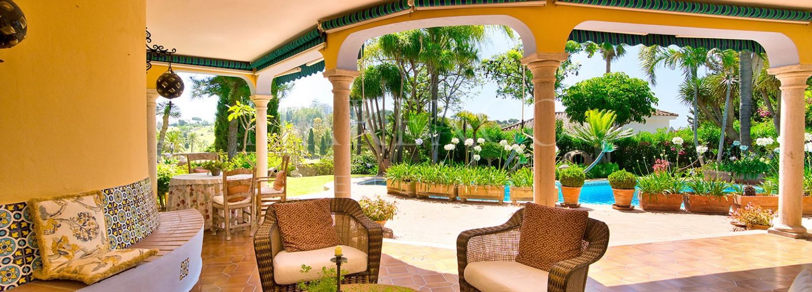 Villa  en Mirador del Paraiso, Benahavis