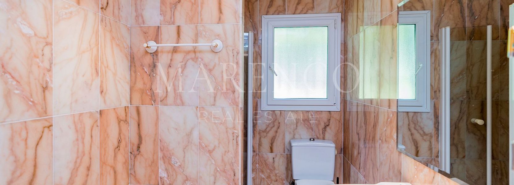 Villa  en Mirador del Paraiso, Benahavis