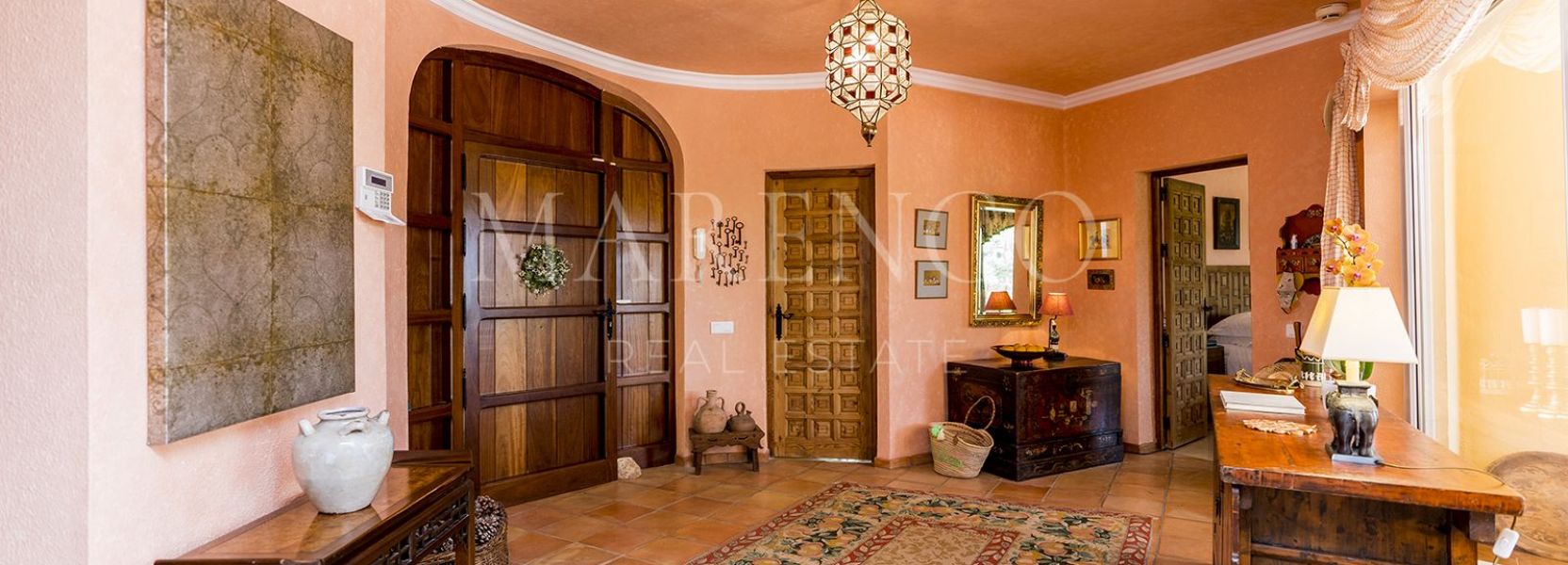 Villa  en Mirador del Paraiso, Benahavis