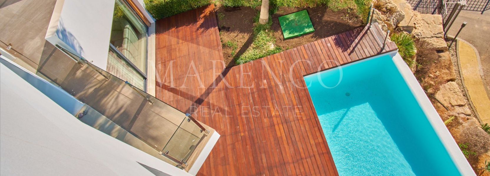 Villa  in Mirador del Paraiso, Benahavis