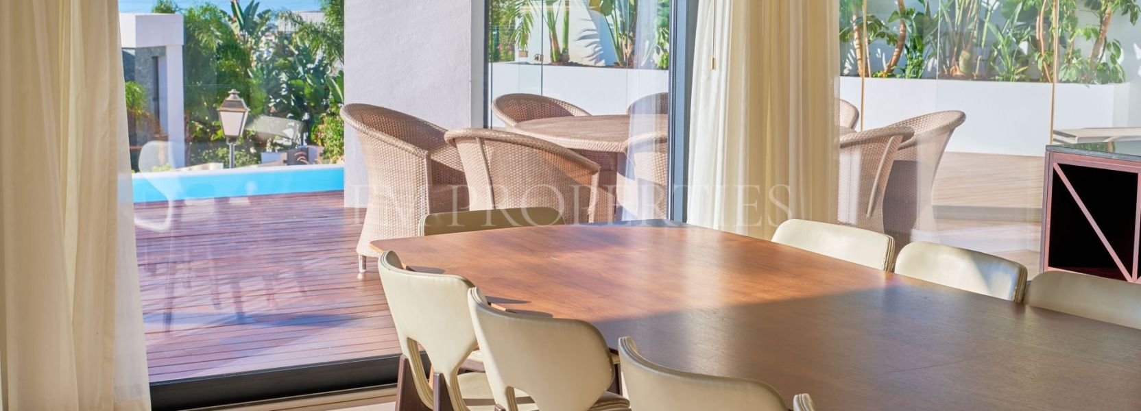 Villa  en Mirador del Paraiso, Benahavis