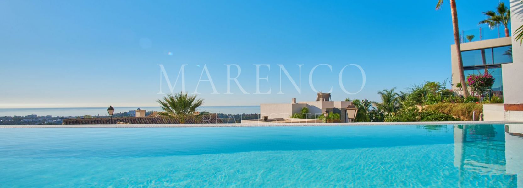 Villa  in Mirador del Paraiso, Benahavis