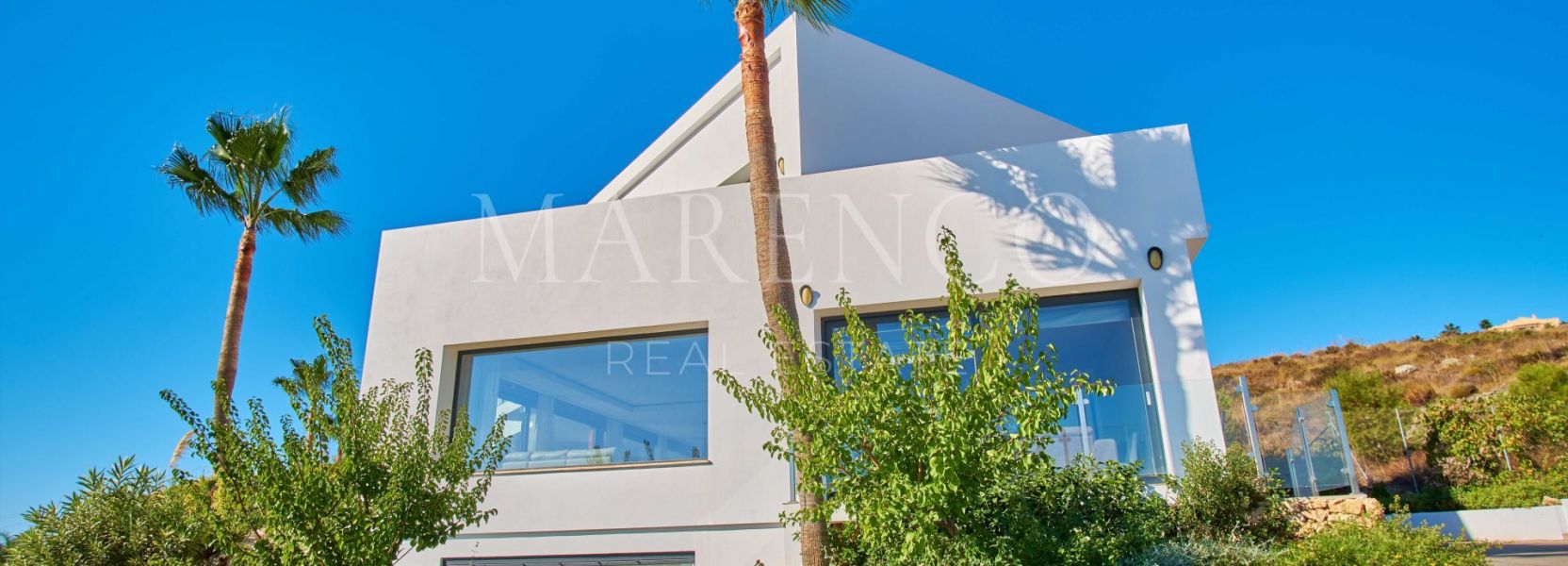 Villa  in Mirador del Paraiso, Benahavis