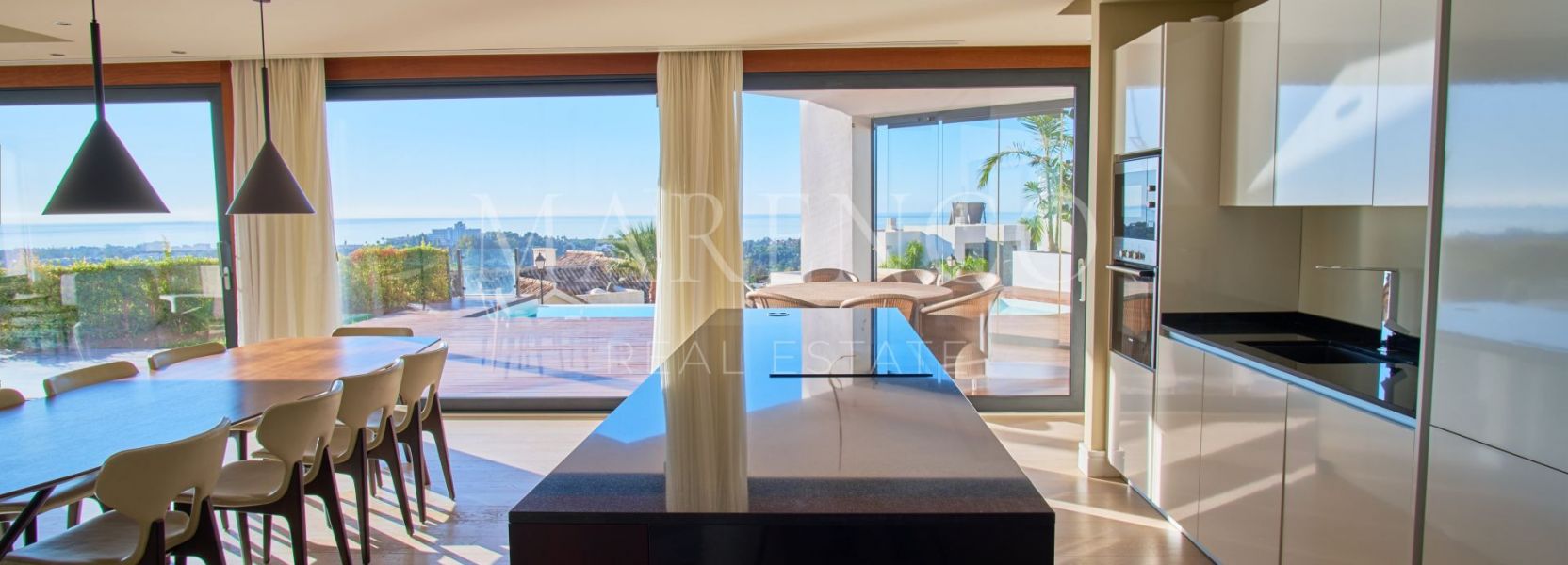 Villa  in Mirador del Paraiso, Benahavis