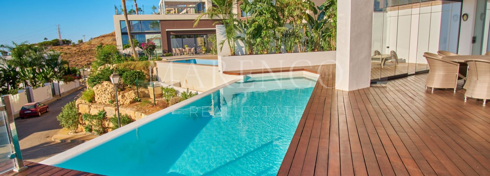 Villa  in Mirador del Paraiso, Benahavis