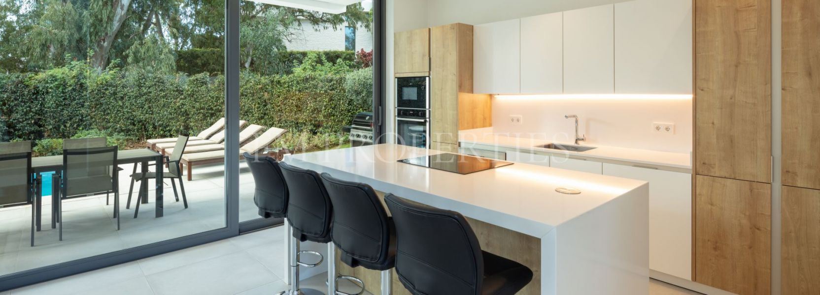 Villa  in Monte Biarritz, Estepona Oost, Estepona